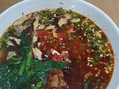 -三好食堂(煎饺·馄饨·肉饼米线·盛世广场店)