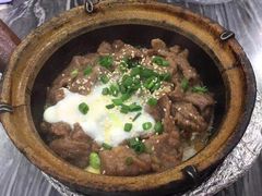 窝蛋牛肉煲仔饭-红星光发煲仔饭(大石街店)