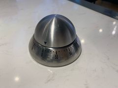 -三不牛腩(宾虹路店)