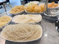 -光头药膳鸡(莱茵小镇店)