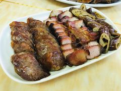 卤大肠拼叉烧拼桂花肠-香辉食馆(新兴路店)