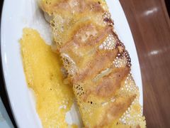 鲜虾仁锅贴-鲜鲜锅贴(荆山路店)