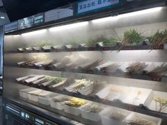 自助取餐区-屋头串串(新街里店)