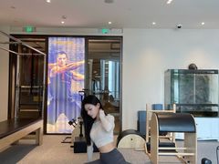 -黄金时代游泳健身云畔会所(绿地中心双子塔店)