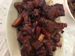 红焖肉-尹记餐馆(花园店)