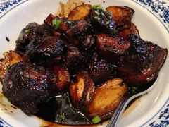 -山明水秀大饭店