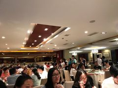 等位区-悦隆酒店-中餐厅