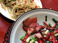 -唐师傅湘西名菜馆(武陵路店)