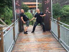 -玻璃桥景区石牛寨