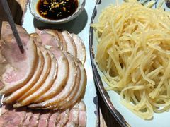 三少酱肘子-娄三少春饼·烤鸭(合生汇购物中心店)