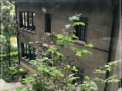 -穹六人间 people 6(岳阳路店)