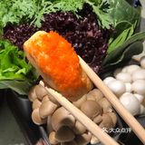肥牛三味鱼面，时蔬拼盘，还有免费的冰淇淋南瓜粥