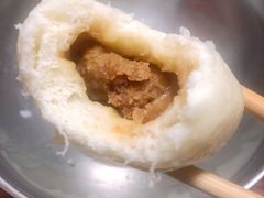 老面土猪肉包-凤起龙游老面包子(凯德晶品店)