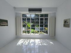 -胶囊画廊