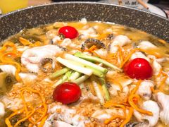 本味老坛酸菜鱼（中份）-山城外·非遗酸菜鱼(蜀都万达店)