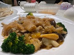 -渔意楼·驰名沙田乳鸽(五羊旗舰店)