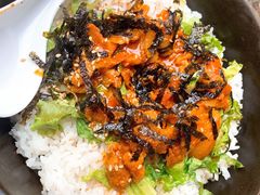 炒五花肉拌饭-大食代美食广场(迪士尼小镇店)