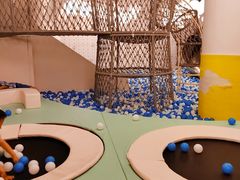 -涨巢·潮玩水疗局