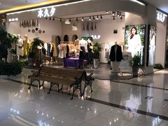 -港澳广场购物中心