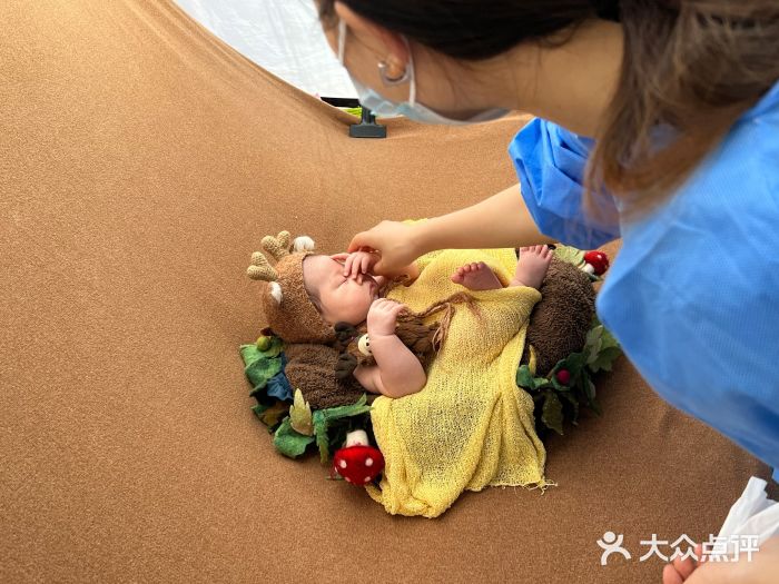 西瓜庄园儿童摄影图片