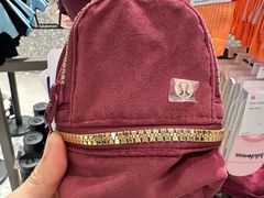-lululemon(比斯特购物村店)