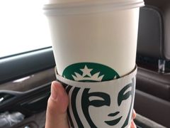 -星巴克(南通世茂广场店)