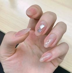 -EAST日式美甲美睫沙龙