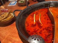 -周小明火锅(黑金冠社区店)