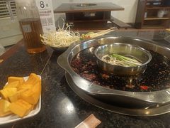 -邓莽子老火锅(中兴路总店)