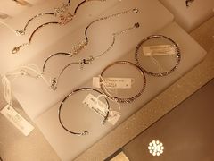 -王权免税店(普吉市区店)