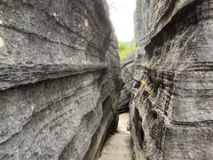 -梭布垭石林景区