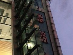 -晋爵会游泳馆(海湾公园店)