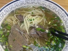 -陇兴楼兰州拉面(西安咸阳国际机场店)