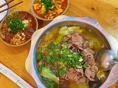 -谢老五跷脚牛肉·非遗传承店