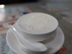 -义顺牛奶公司(新马路老店)