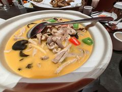 -鸽子侯·家宴·平价海鲜(市图书馆店)