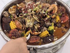 -鑫渔港海鲜本地菜·山海关浑锅(东戴河店)