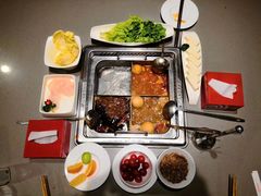 -海底捞火锅(杭州萧山宝龙广场店)