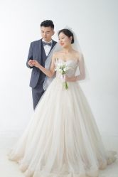 -黑马婚纱摄影