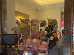 -花花卷卷·鲜食蛋糕(静安久光百货店)