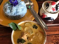 -Pad Thai Kratong Thong by ama