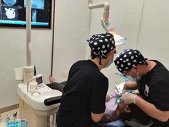 -维乐口腔(美维云门诊陆家嘴店)