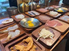 -银米·云南传统过桥米线(双廊黑金冠店)