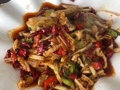 -周记翘脚牛肉