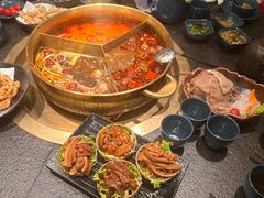 -湊湊火锅·茶憩(打浦桥日月光店)