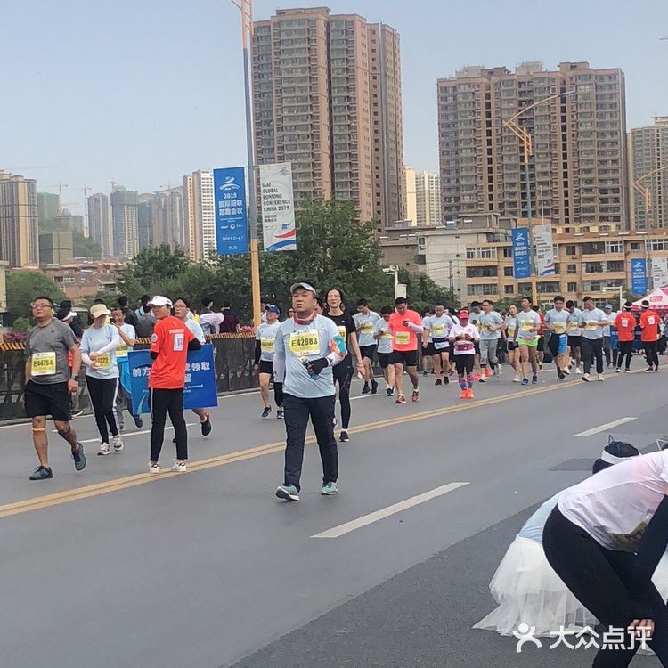 地理位置：黄河第一桥 去年因为马拉松去的兰州