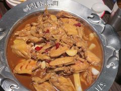 -胖哥俩肉蟹煲(华贸店)