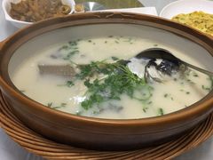 -天目湖刘老四农庄