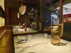 -弄堂里(西溪龙湖天街店)