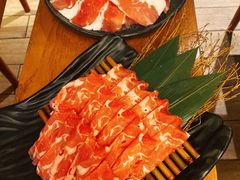-呷哺呷哺(普陀乐购真北店)